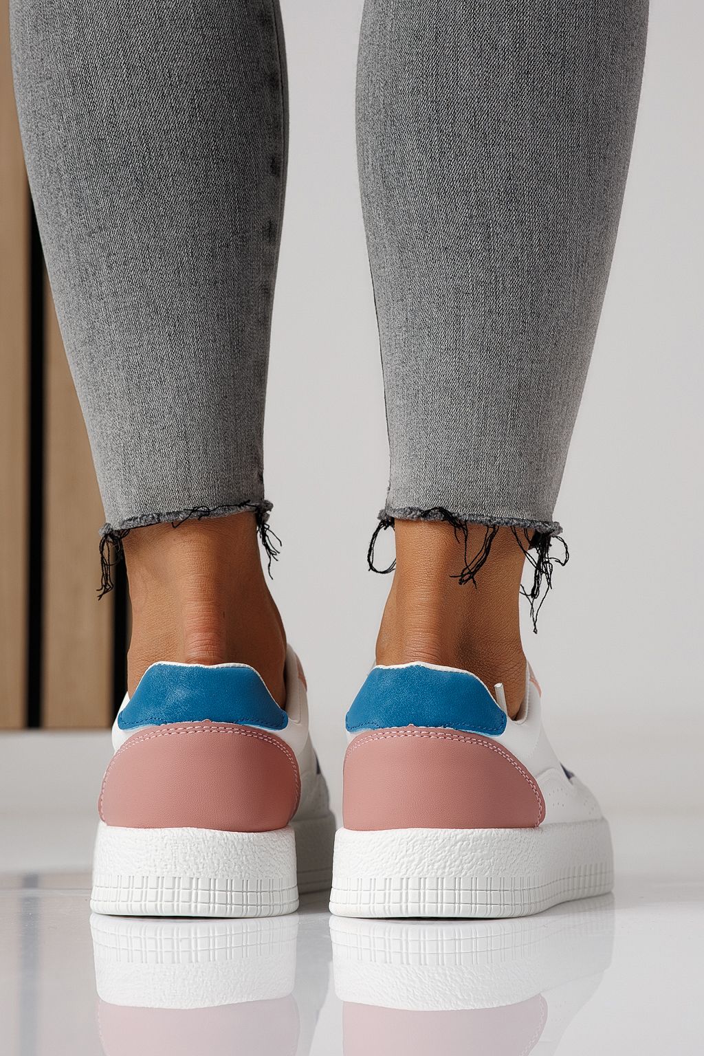 Дамски маратонки бели от еко кожа Nadia #24161