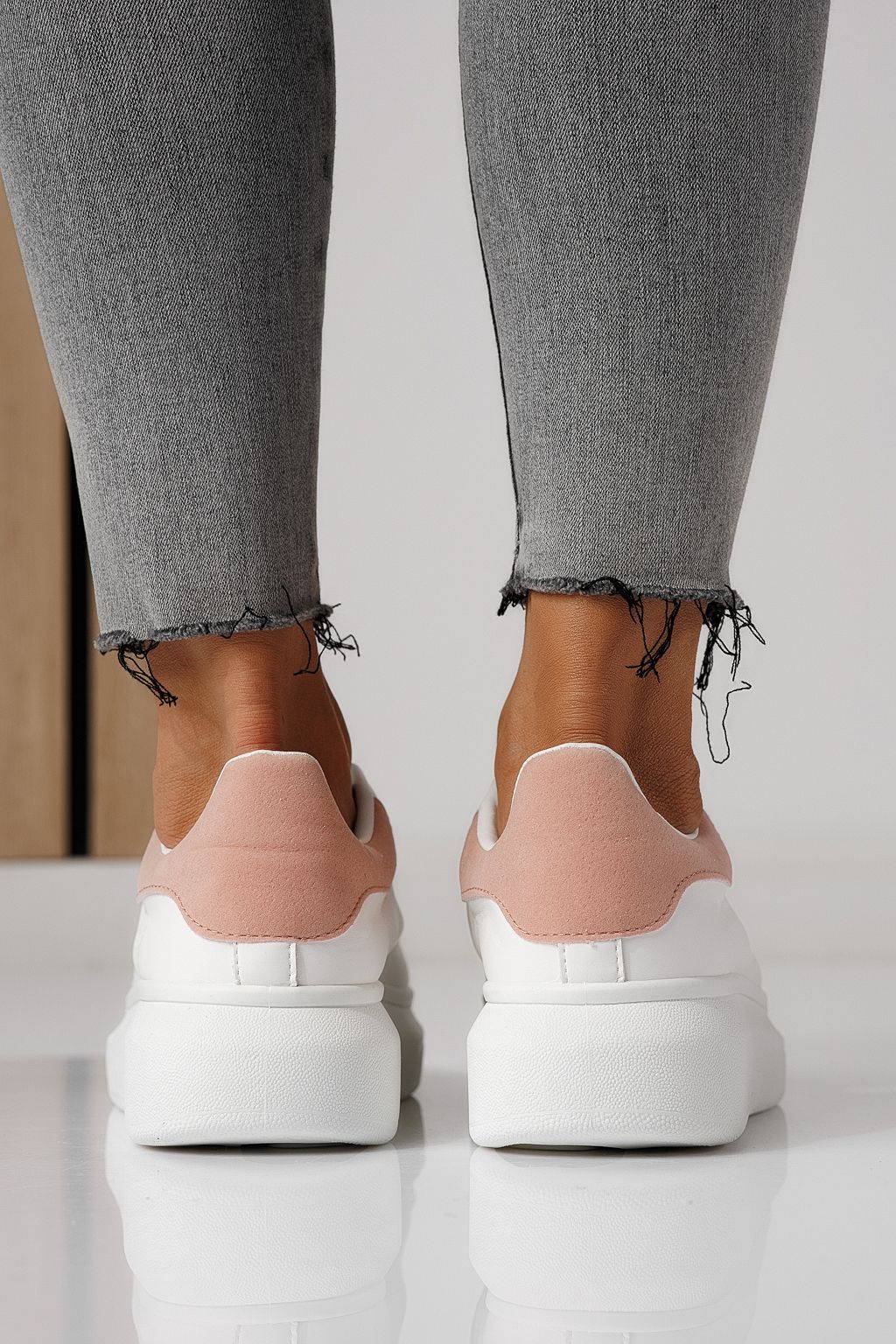 Дамски бели маратонки от екокожа Raya #24179