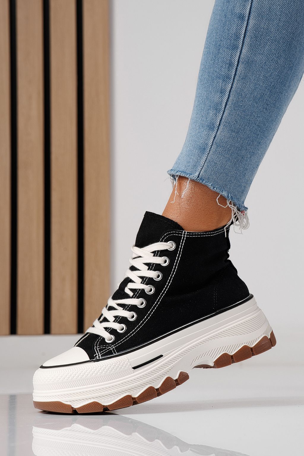 Дамски черни текстилни маратонки Seline #24184