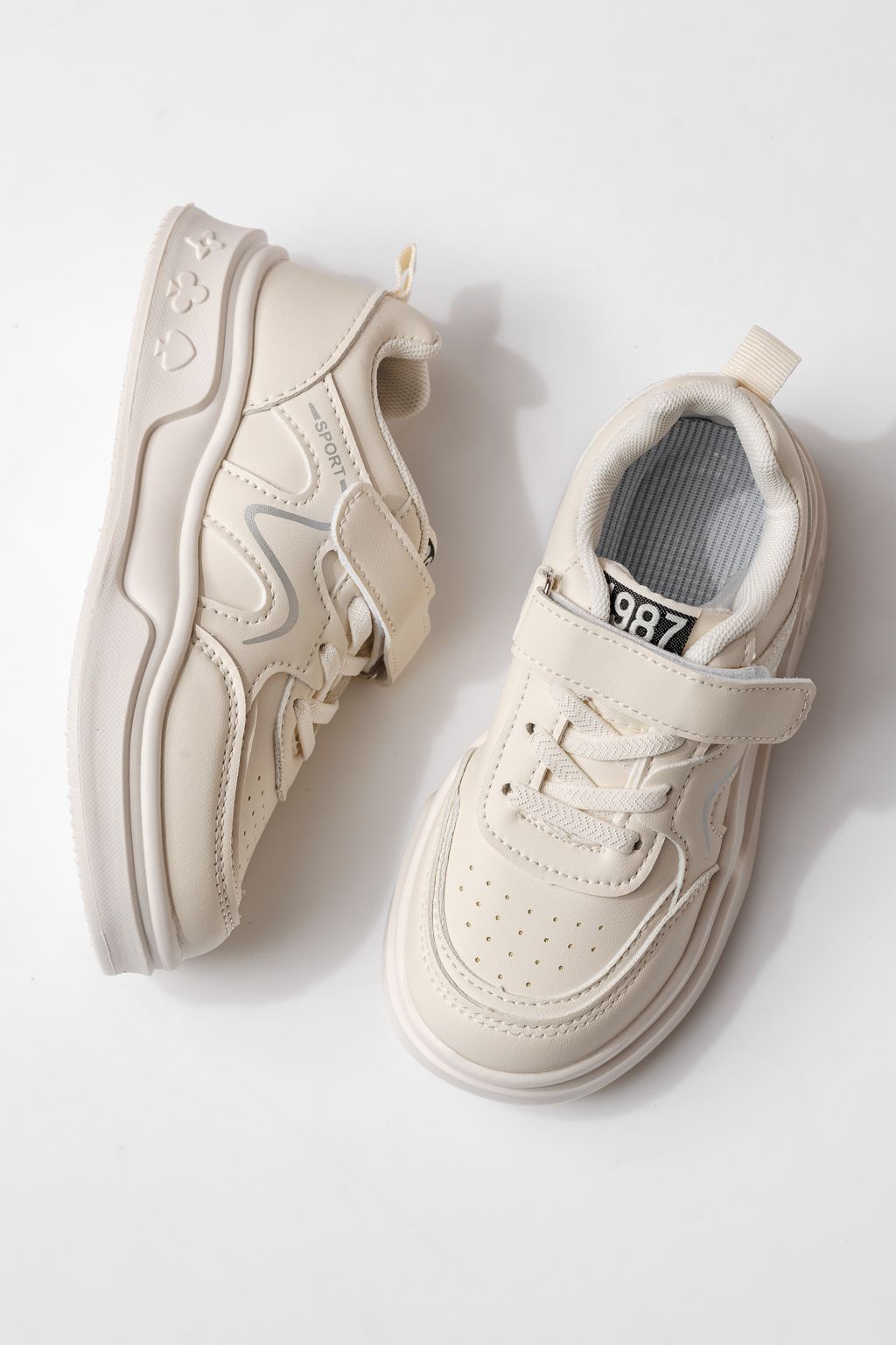 Детски маратонки бели от еко кожа Alina #24034