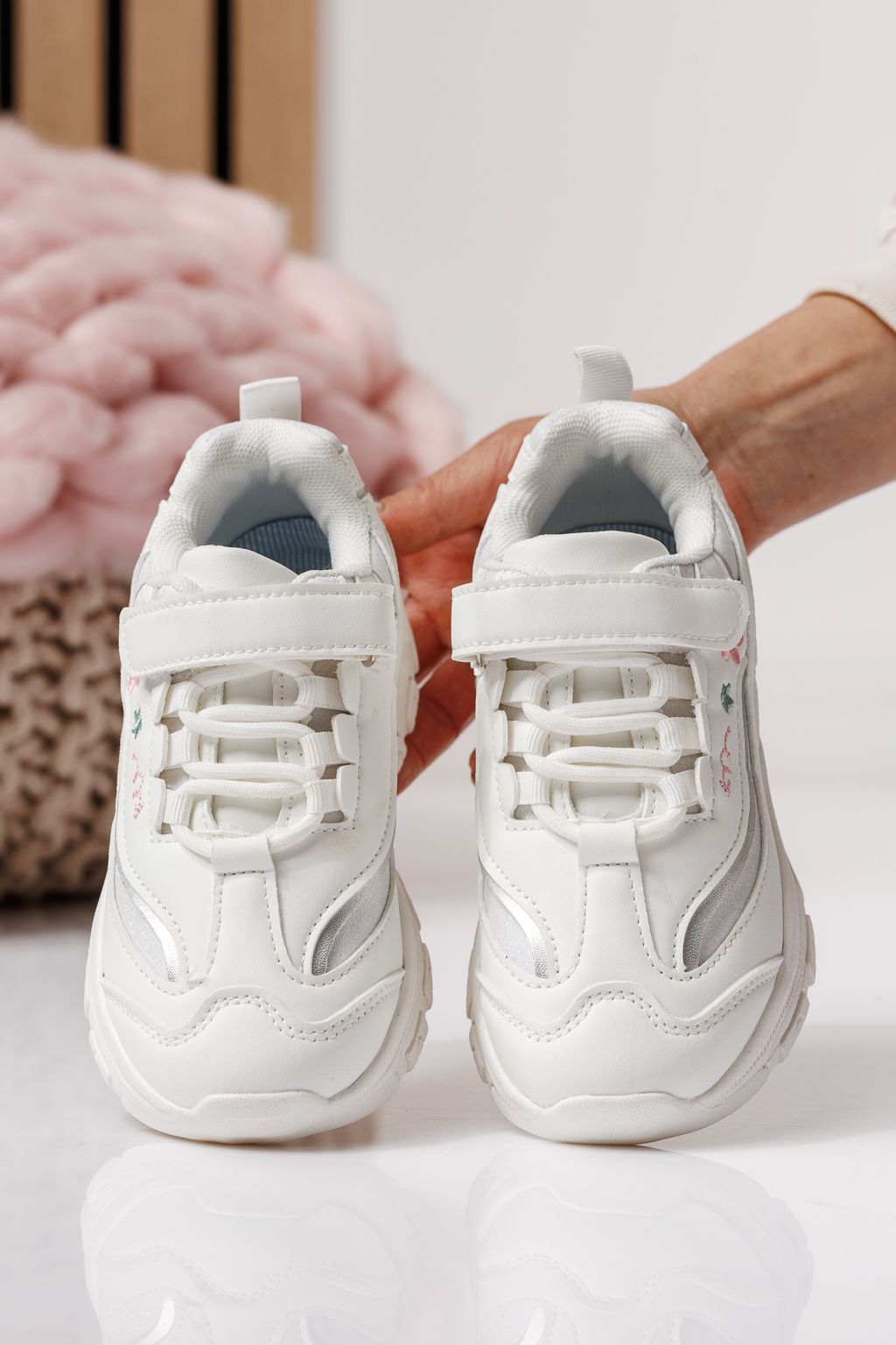 Детски маратонки бели от еко кожа Arya #24044