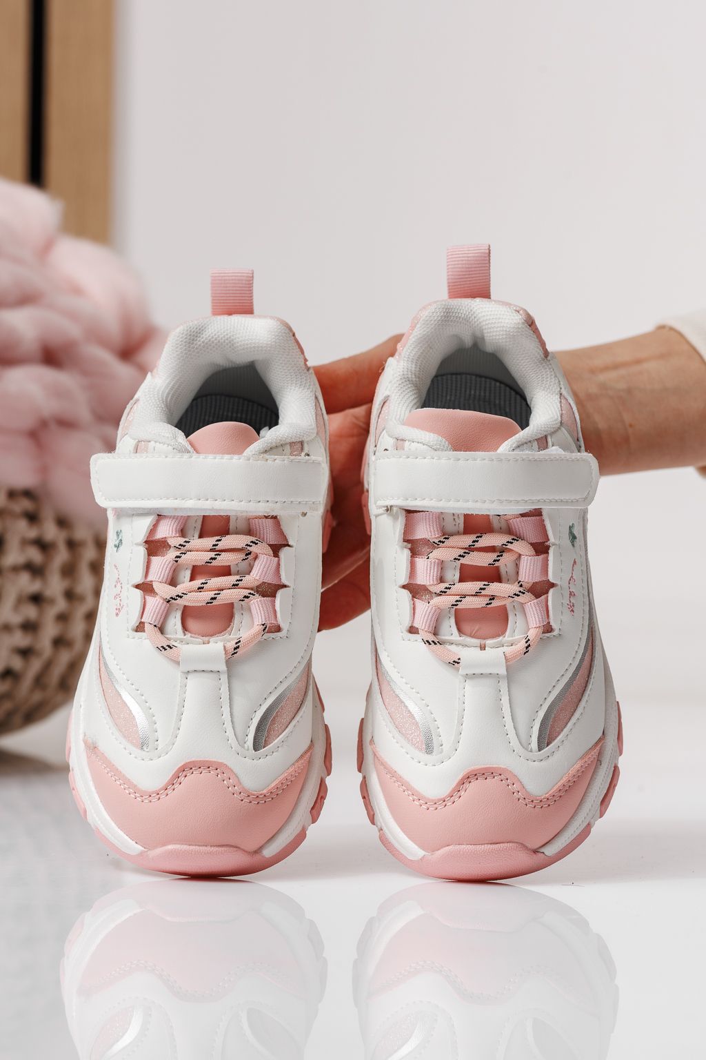 Детски маратонки бели от еко кожа Arya #24041