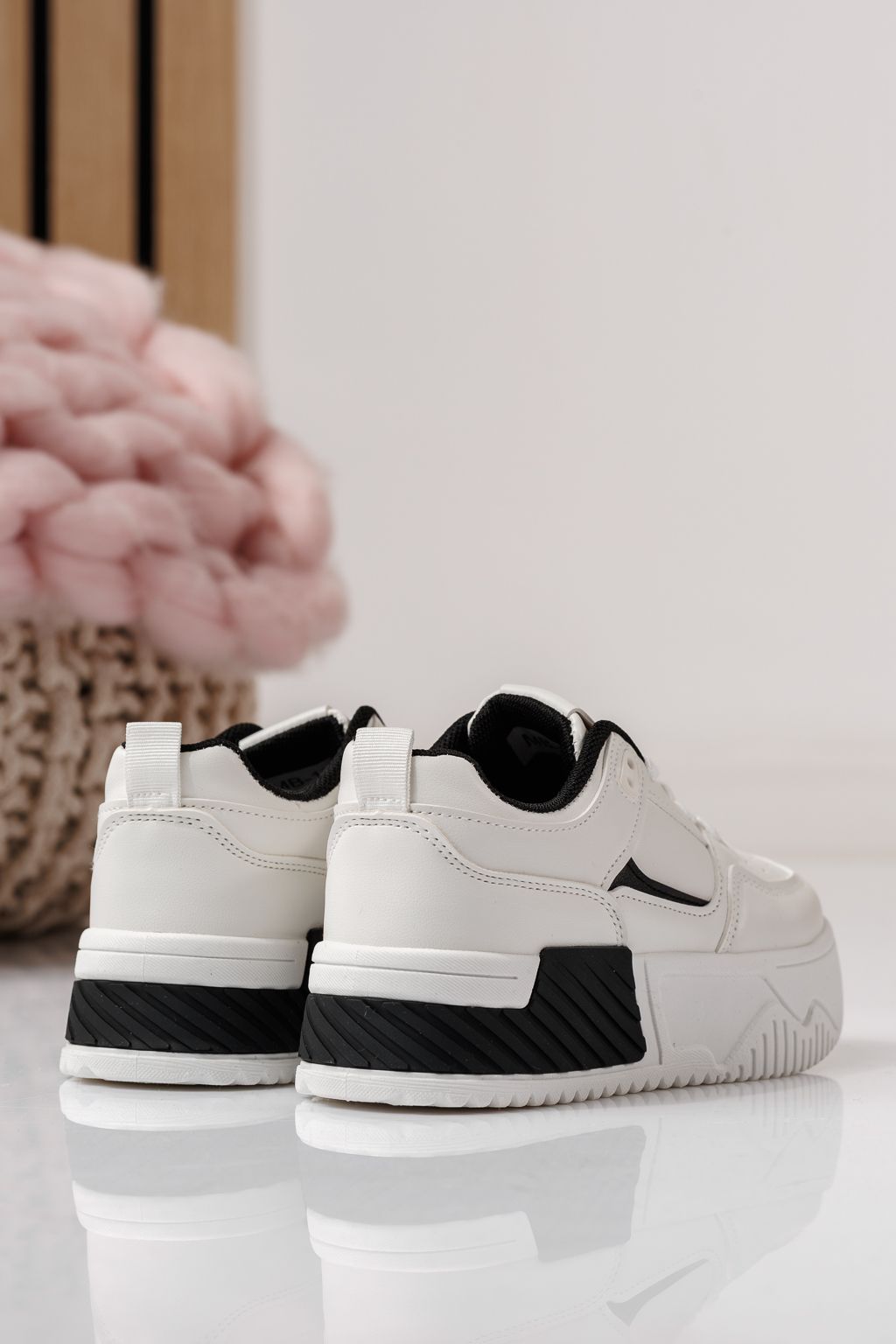 Детски маратонки бели от еко кожа Ariana #24014