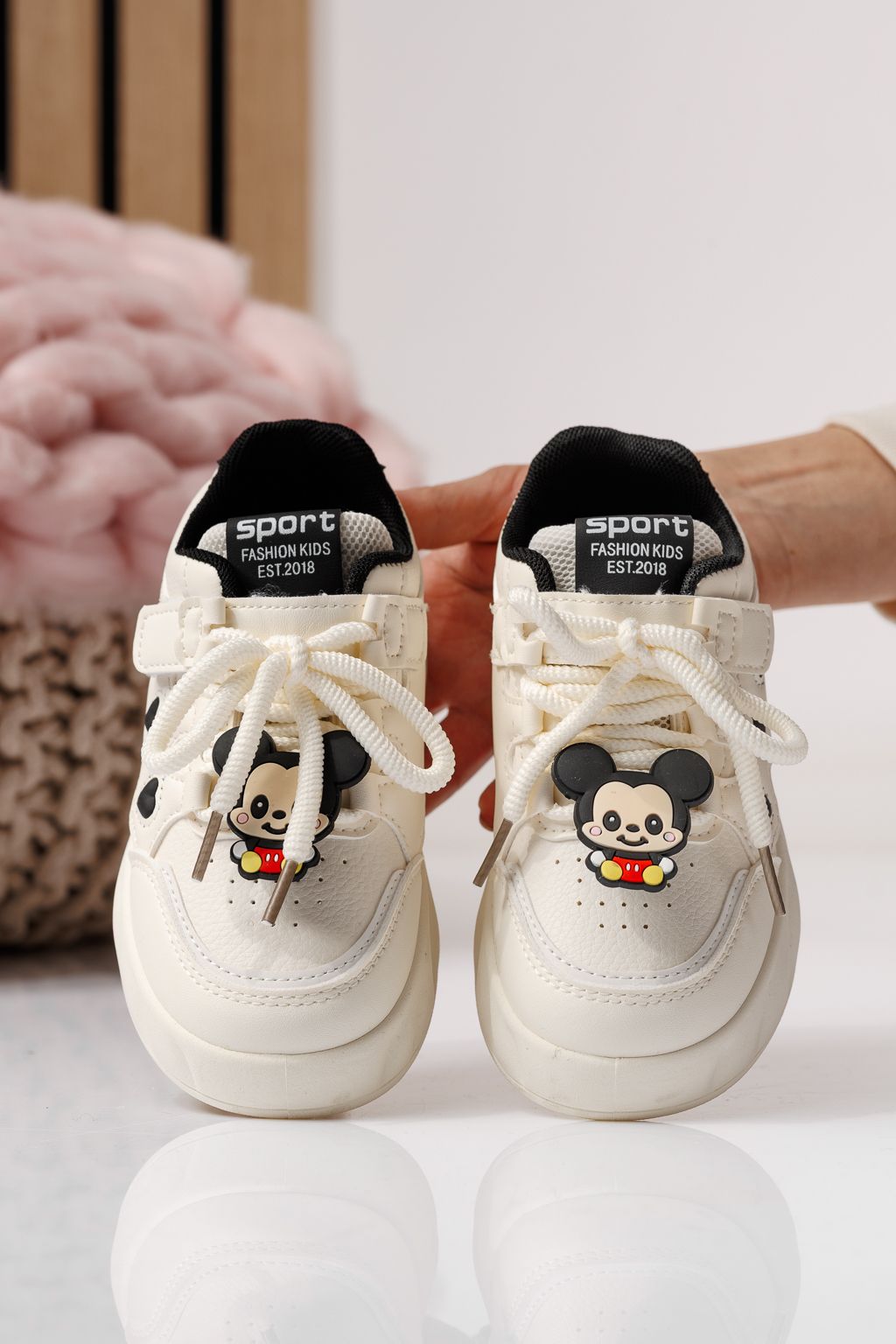 Детски маратонки бели от еко кожа Aylin #24011