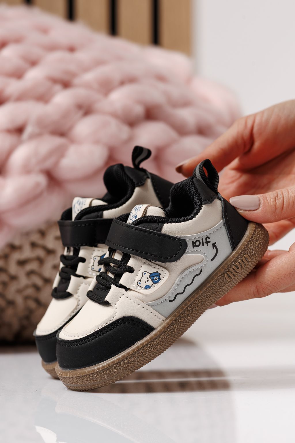 Детски маратонки черни от еко кожа Adda #24017