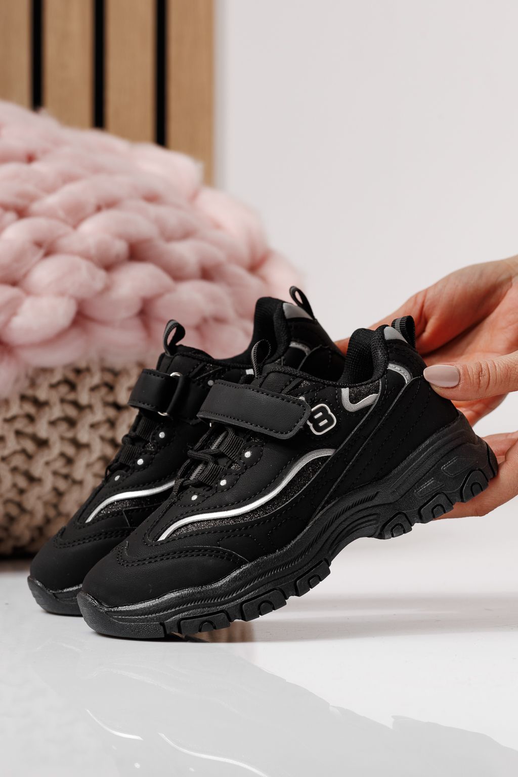 Детски маратонки черни от еко кожа Arya #24031