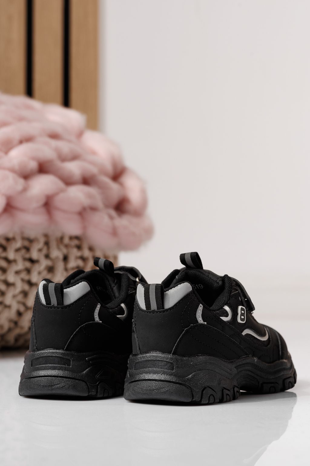 Детски маратонки черни от еко кожа Arya #24031