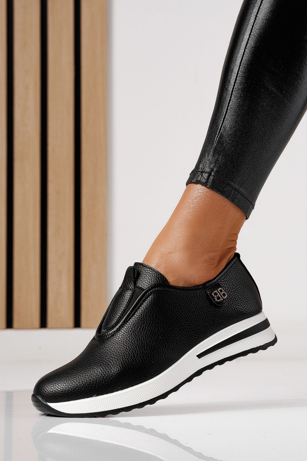 Дамски сиви ежедневни обувки от екокожа Azalea #24203