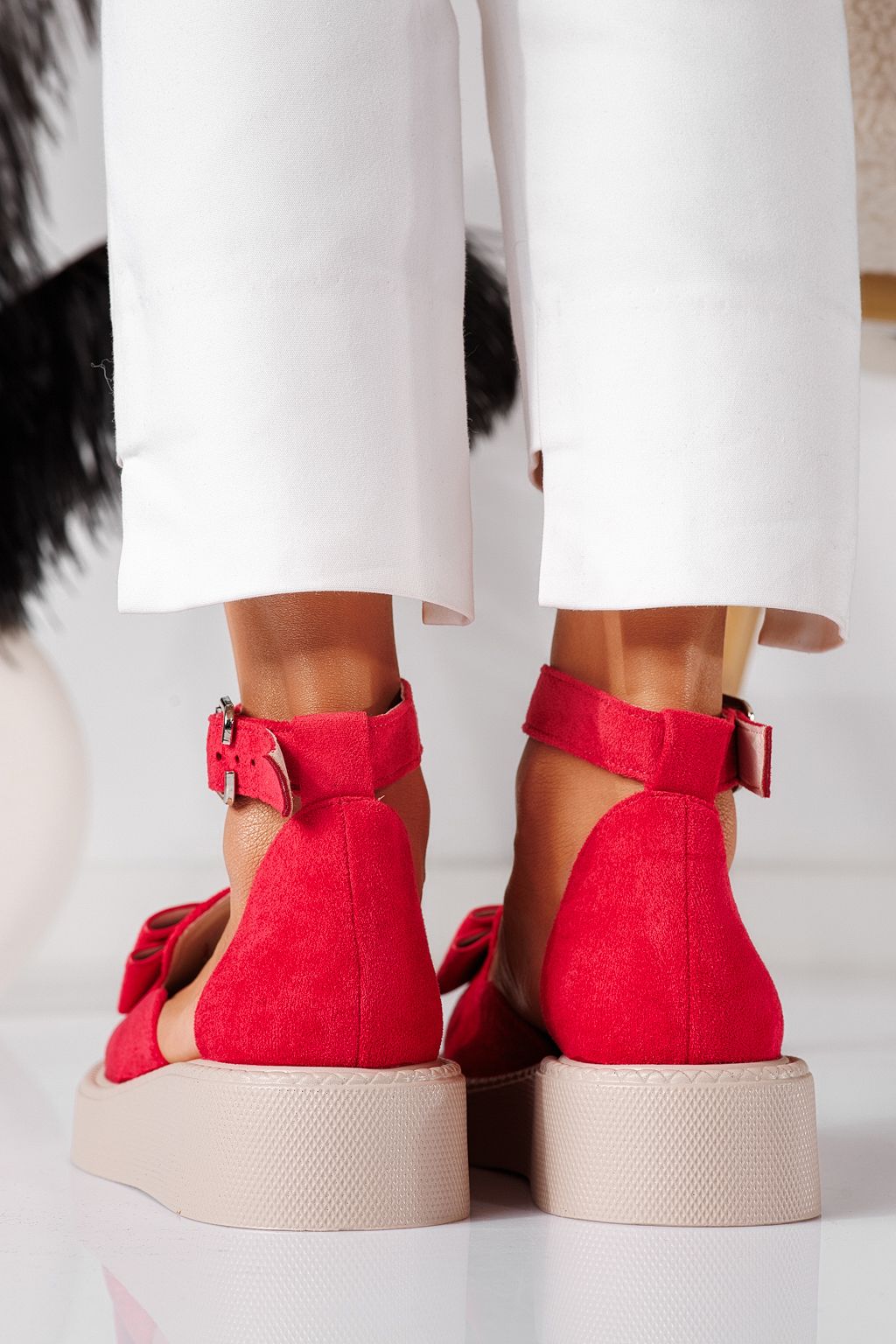 Всекидневни дамски обувки червени от обърната еко кожа Willy #24220