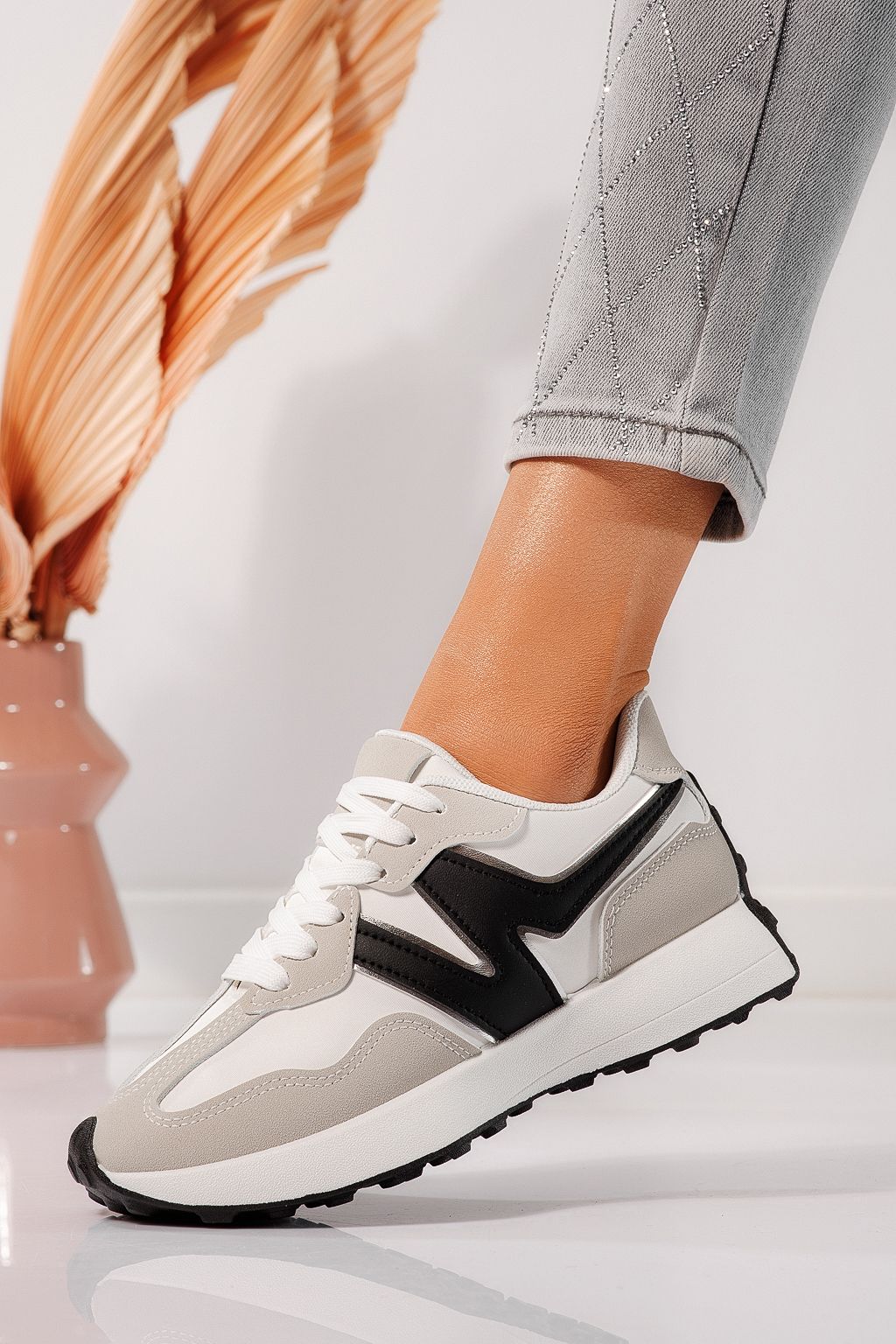 Дамски маратонки сиви от еко кожа Clare #24294