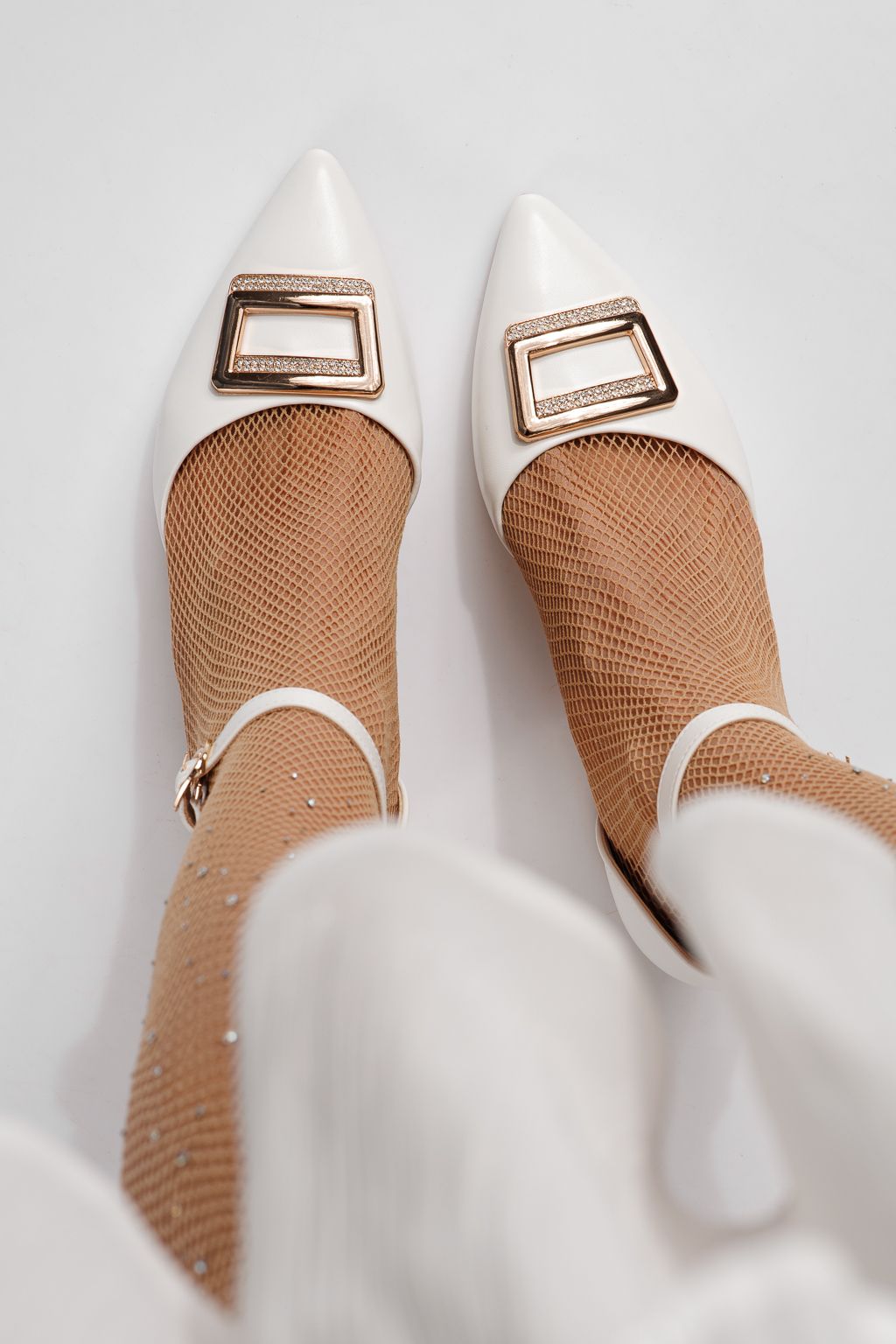 Дамски обувки с ток бели от еко кожа Adina #24243