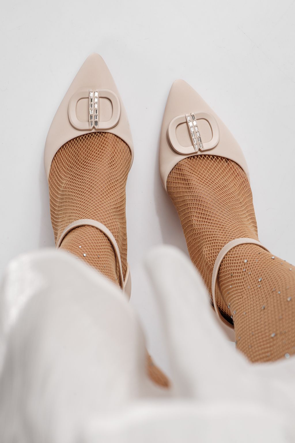 Дамски обувки с ток бежови от еко кожа Chira #24250