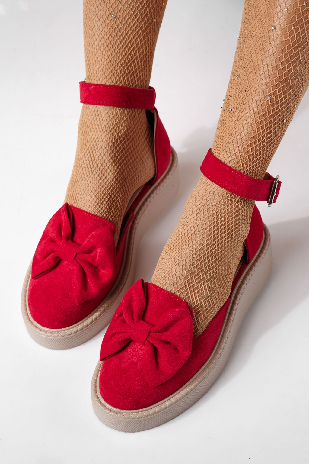 Дамски ежедневни обувки в цвят фуксия, изработени от еко кожа и велур Adina #24214