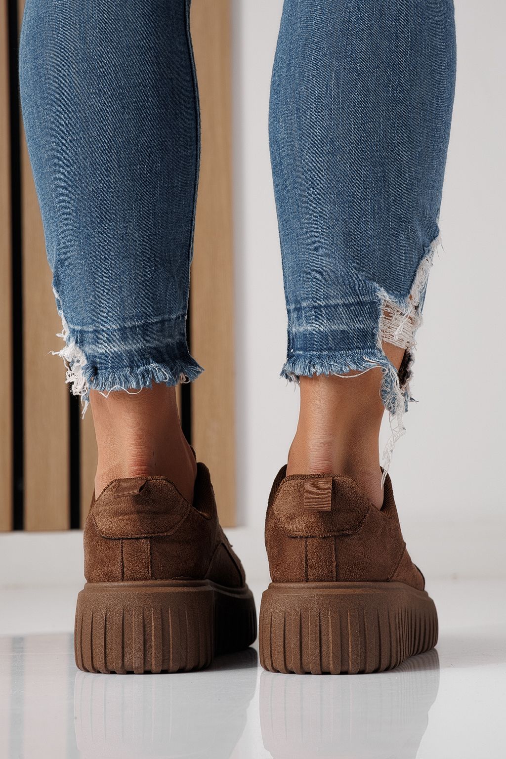 Дамски маратонки кафяви от еко кожа Delia #24300