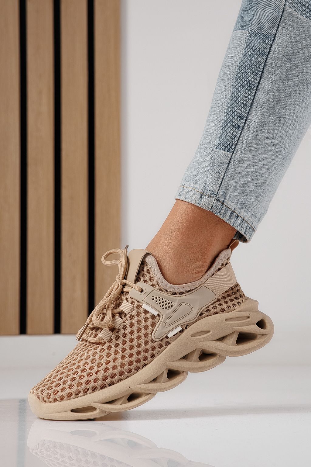 Дамски маратонки черни от текстилен материал Florentina #24311