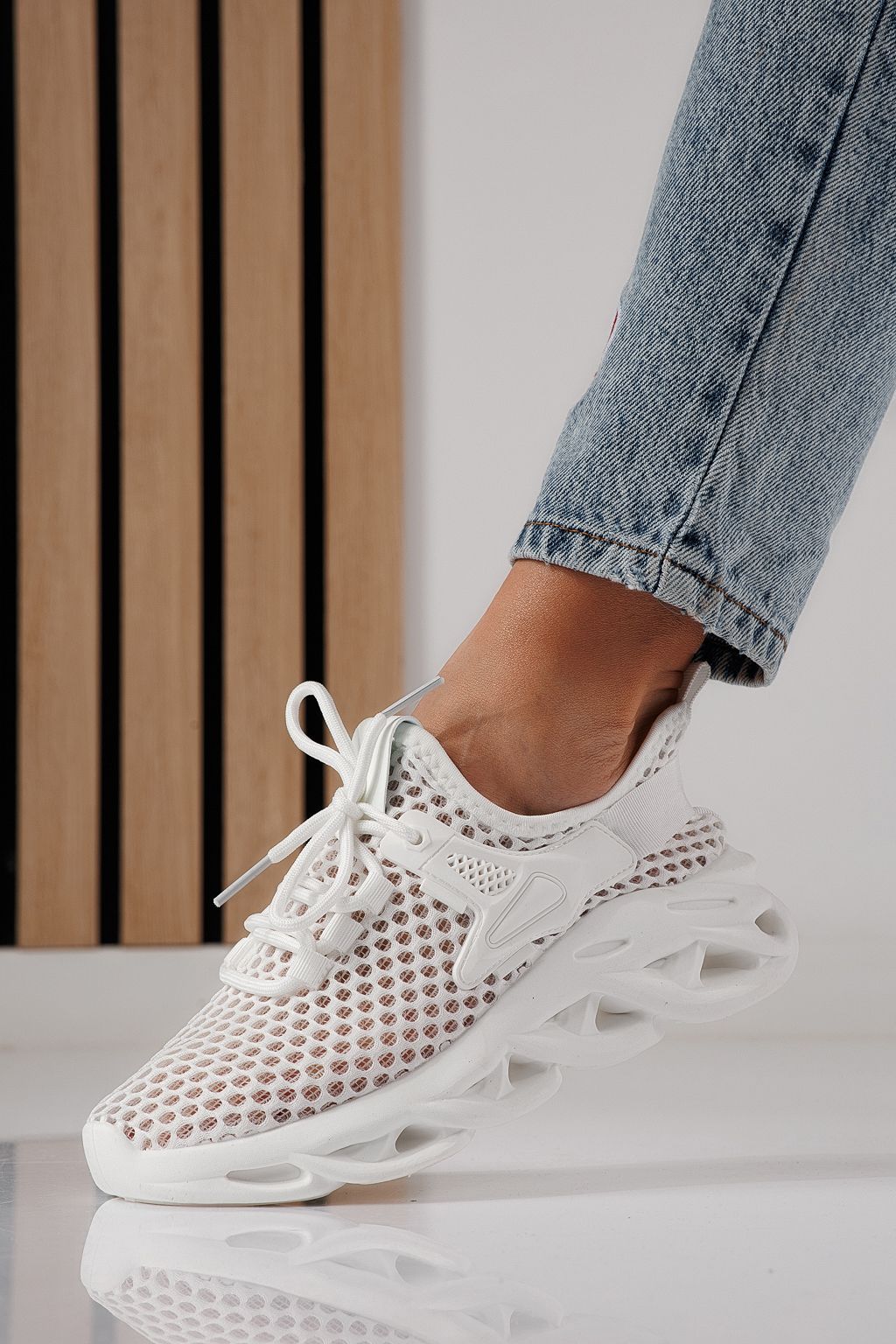 Дамски маратонки бели от текстилен материал Florentina #24313