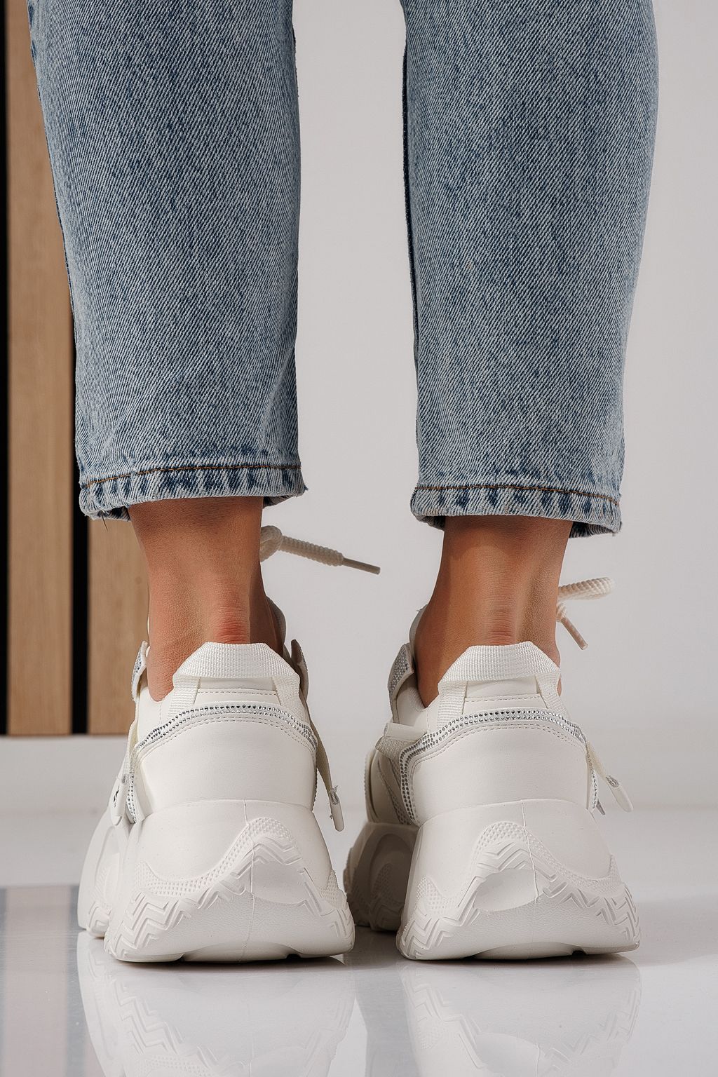 Дамски маратонки бели от еко кожа Zaira #24232