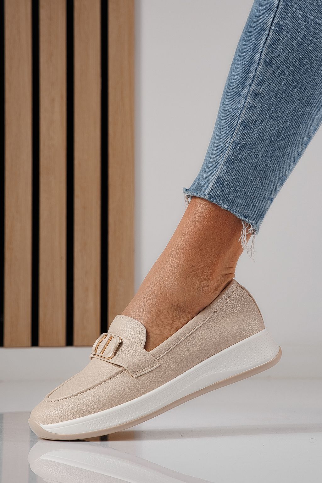 Всекидневни дамски обувки бежови от еко кожа Rania #24274