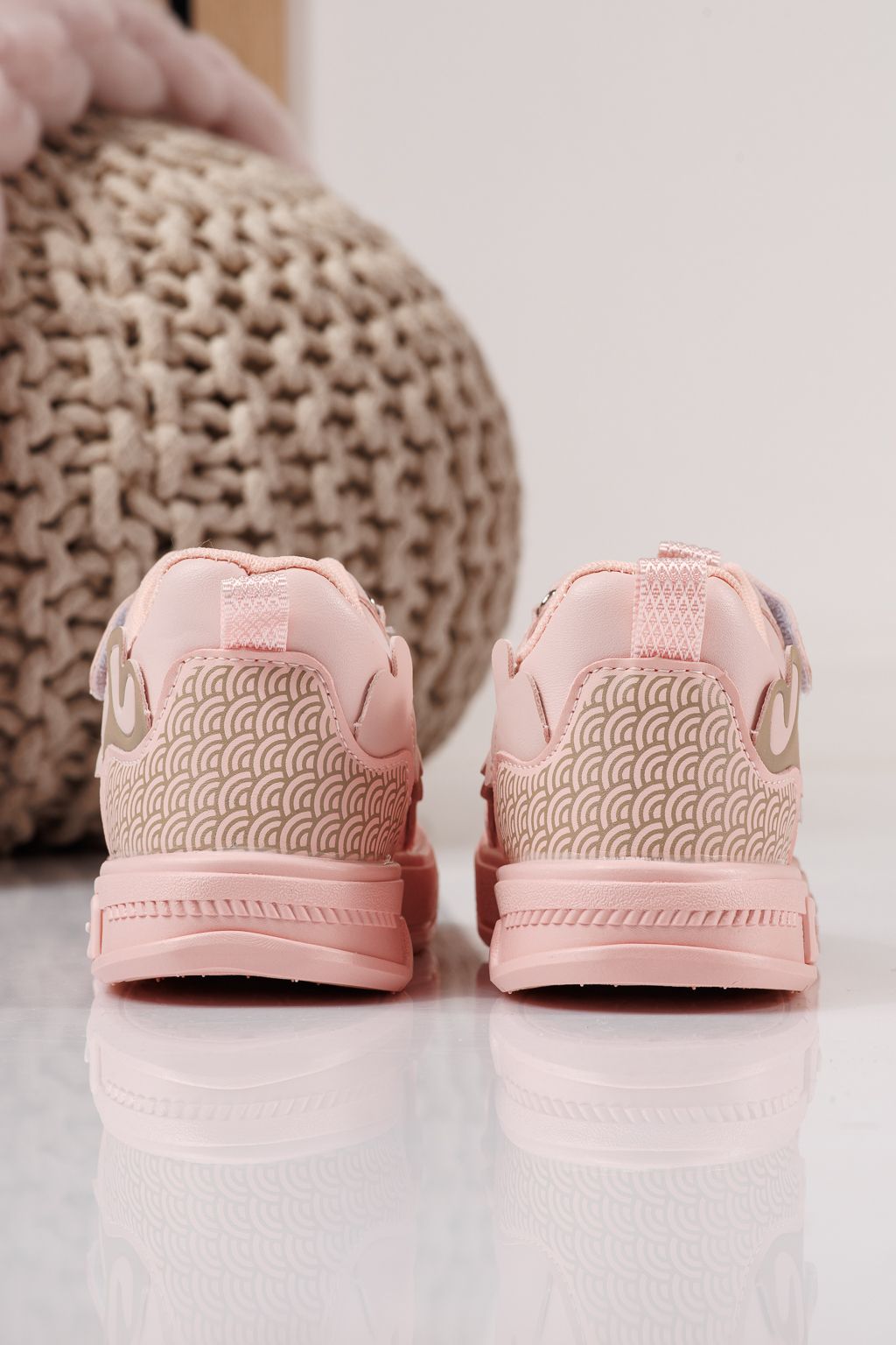 Детски маратонки розови от еко кожа Iris #24346