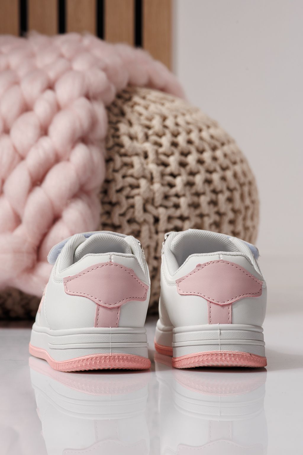 Детски маратонки бели от еко кожа Ema  #24330