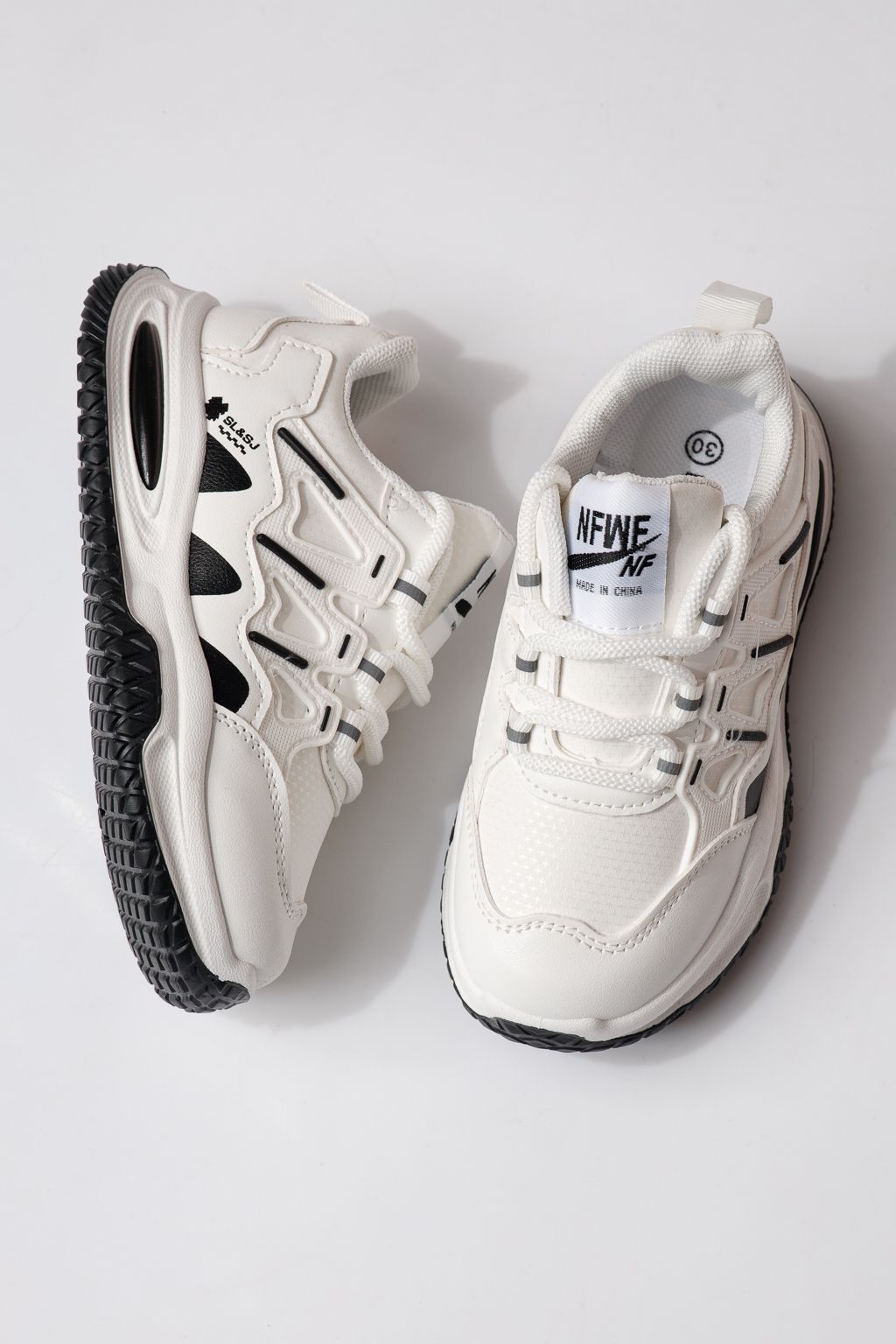 Детски маратонки бели от еко кожа Calista #24365