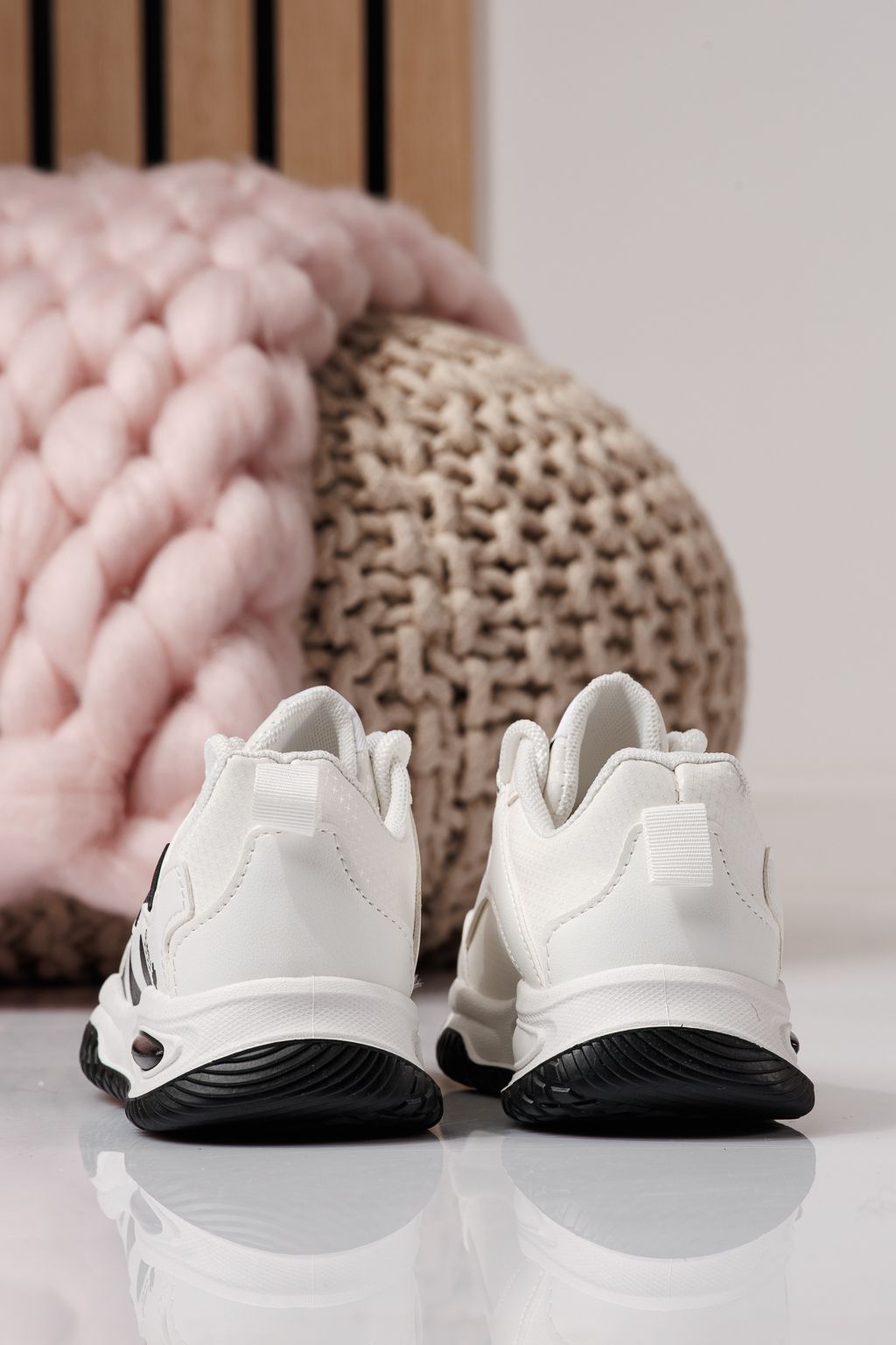 Детски маратонки бели от еко кожа Calista #24370