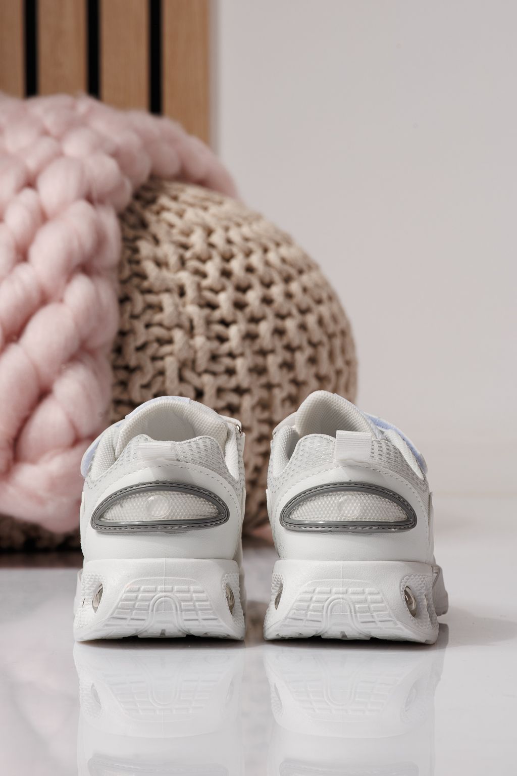 Детски маратонки бели от текстилен материал Freya #24348