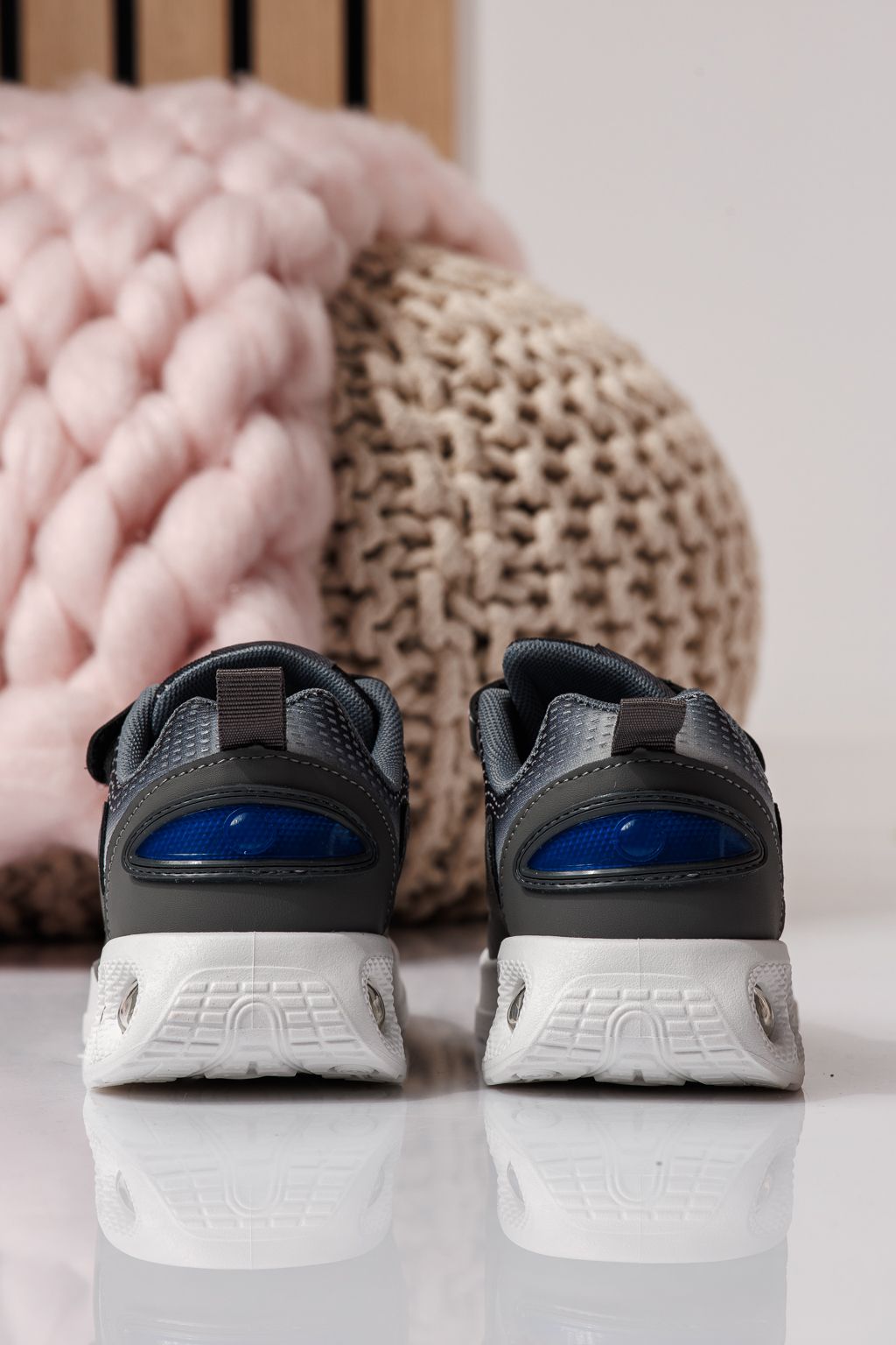 Детски маратонки сиви от текстилен материал Victoria #24356