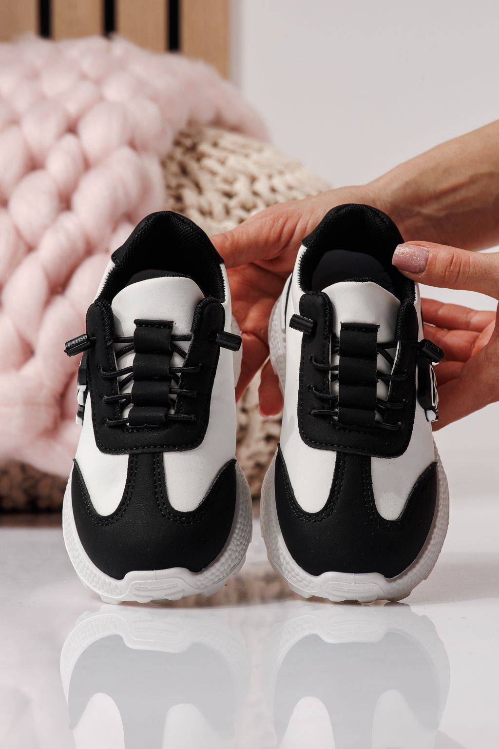 Детски маратонки черни от еко кожа Ana #24385