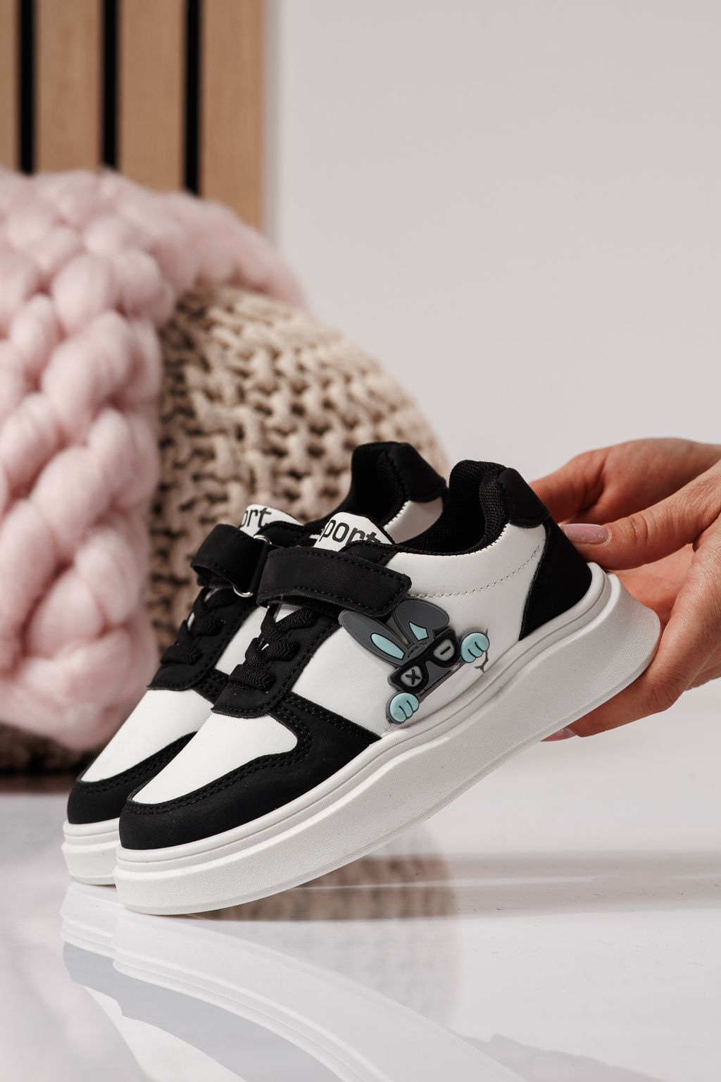 Детски маратонки черни от еко кожа Zaria #24378