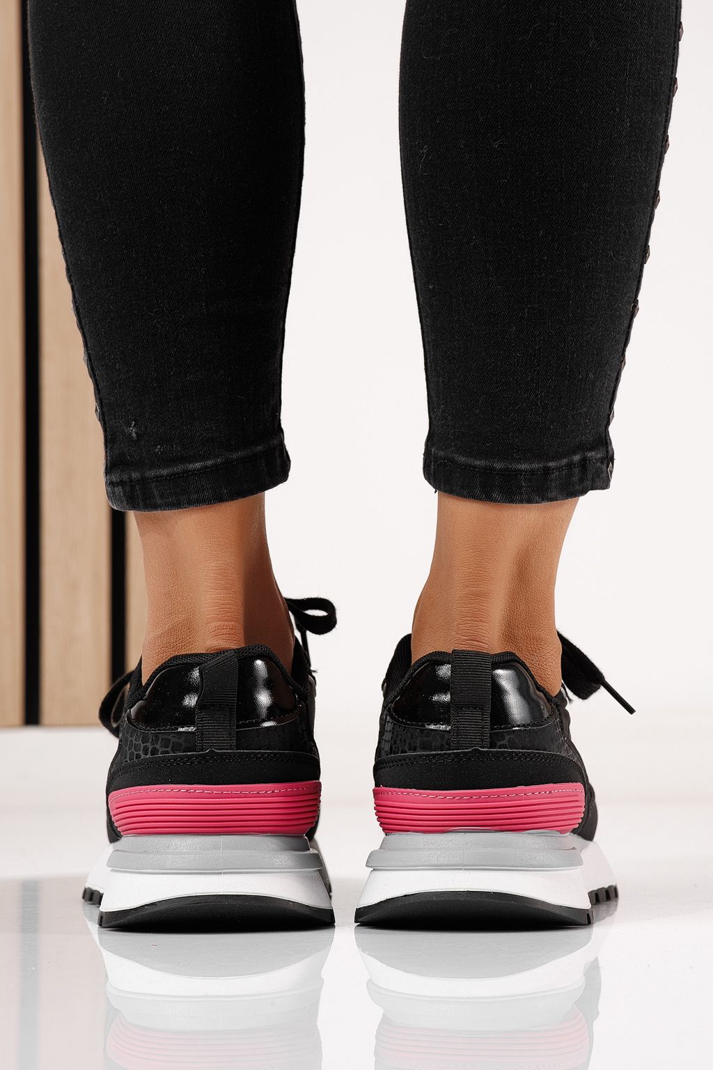 Дамски маратонки черни от текстилен материал Ava #24321