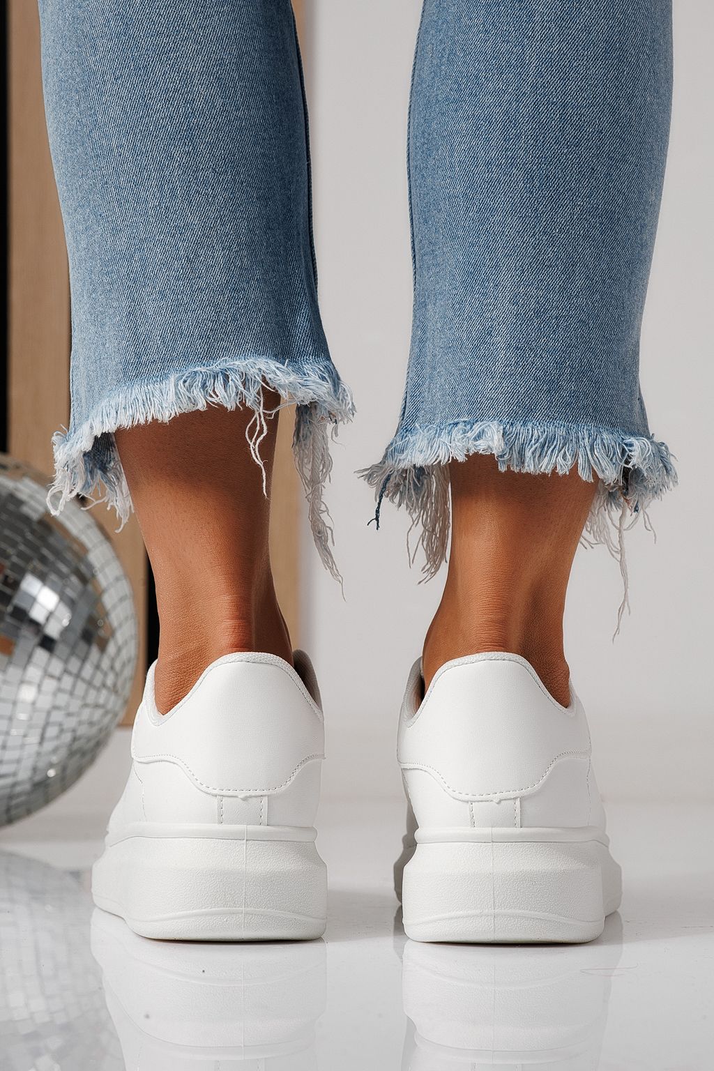 Дамски маратонки бели от еко кожа Sofia #24324