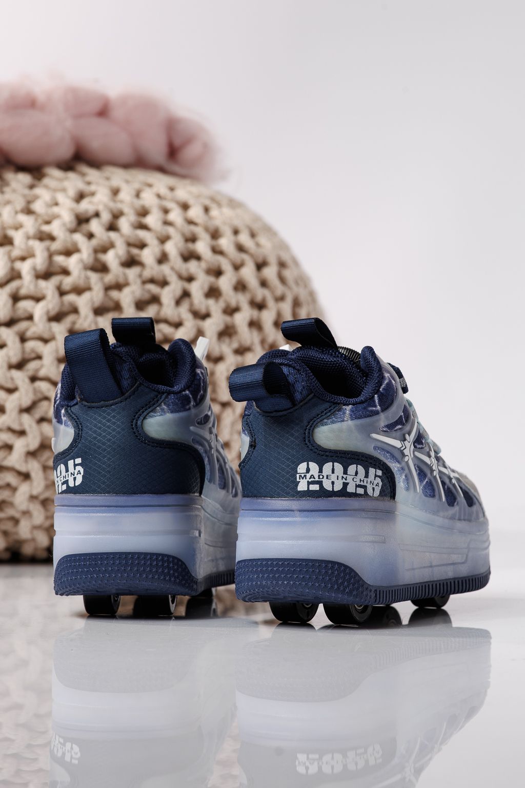 Маратонки с колелца сини от текстилен материал Carla #24394