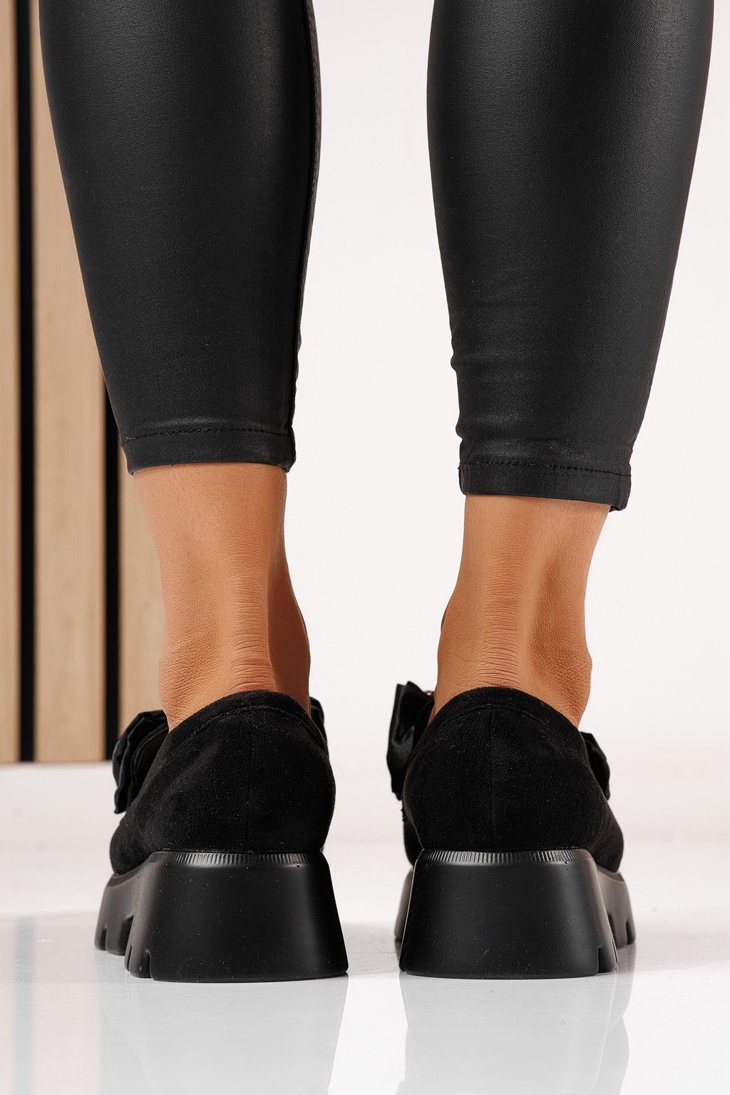 Дамски черни ежедневни обувки от екокожа Наталия #24407