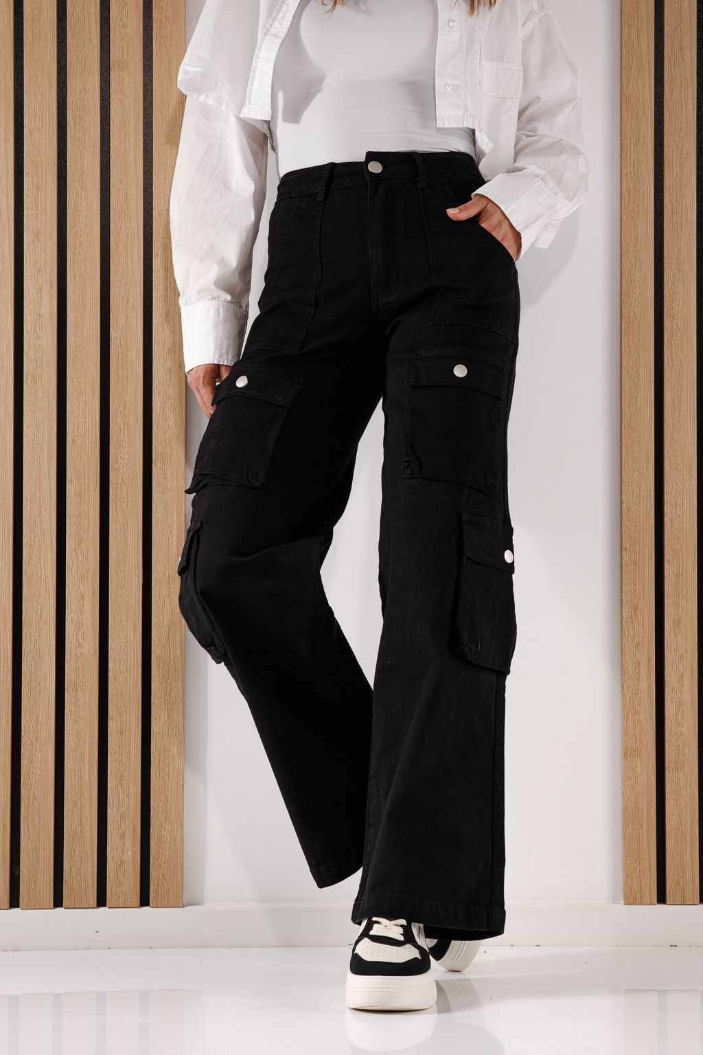 Дамски карго дънки Miki Черни #A643