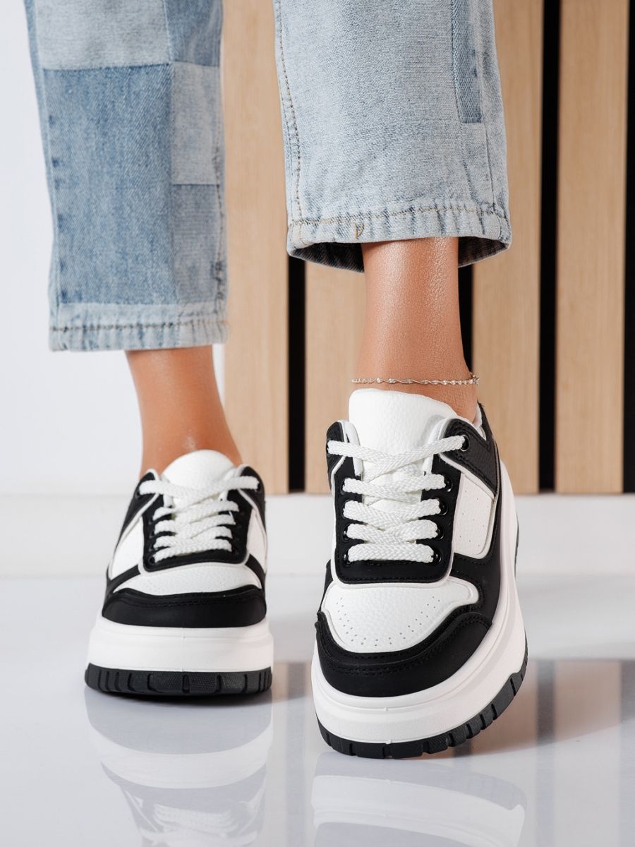 Дамски маратонки бели от еко кожа Mavis #24465