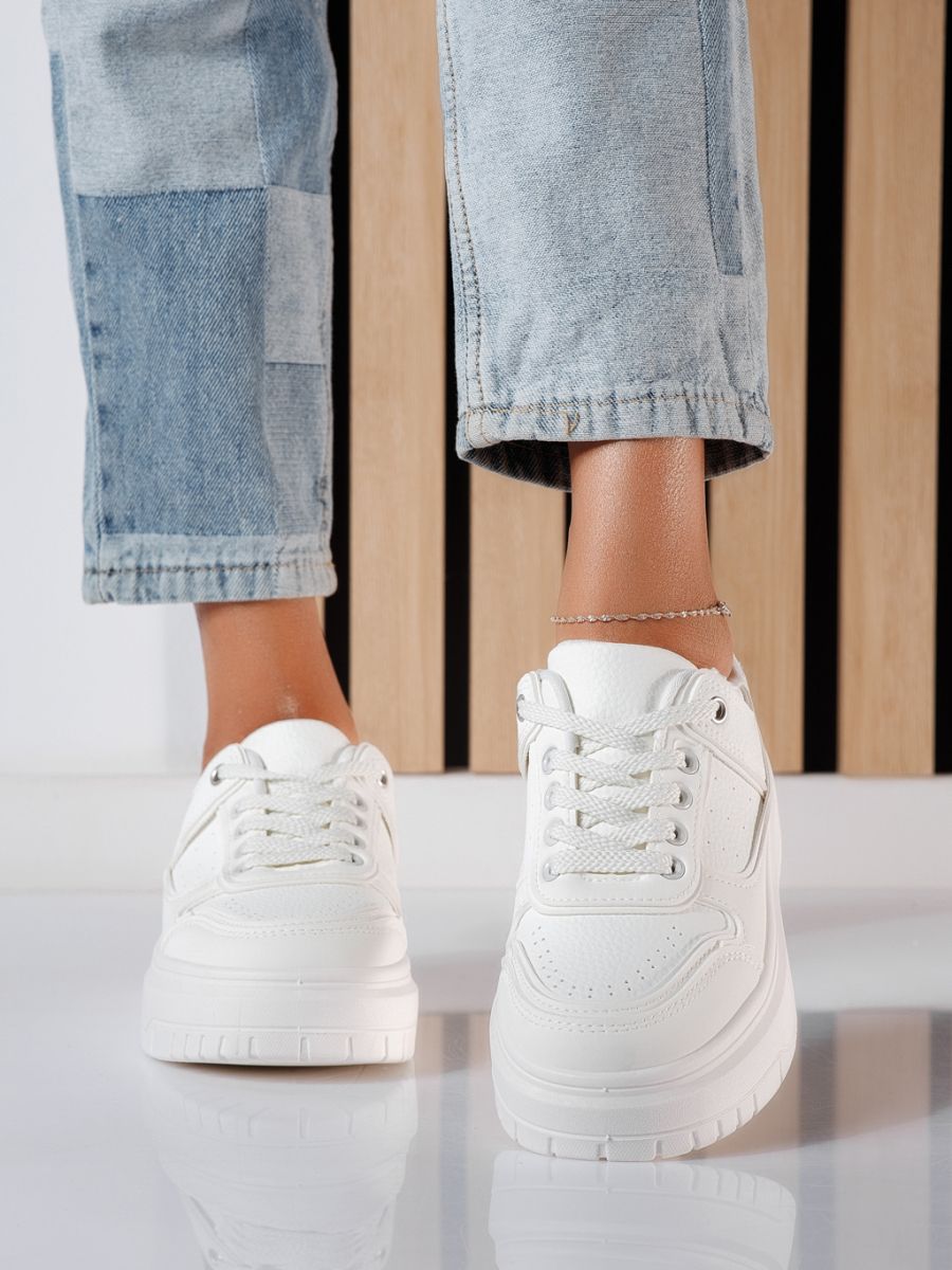 Дамски маратонки бели от еко кожа Mavis #24466