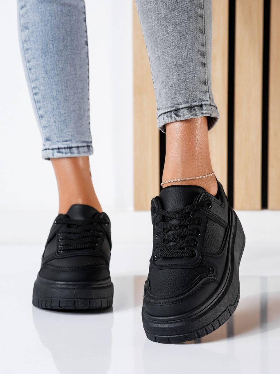 Дамски маратонки черни от еко кожа Mavis #24467