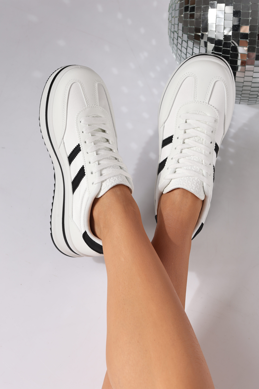 Дамски маратонки бели от еко кожа Diana2 #24476