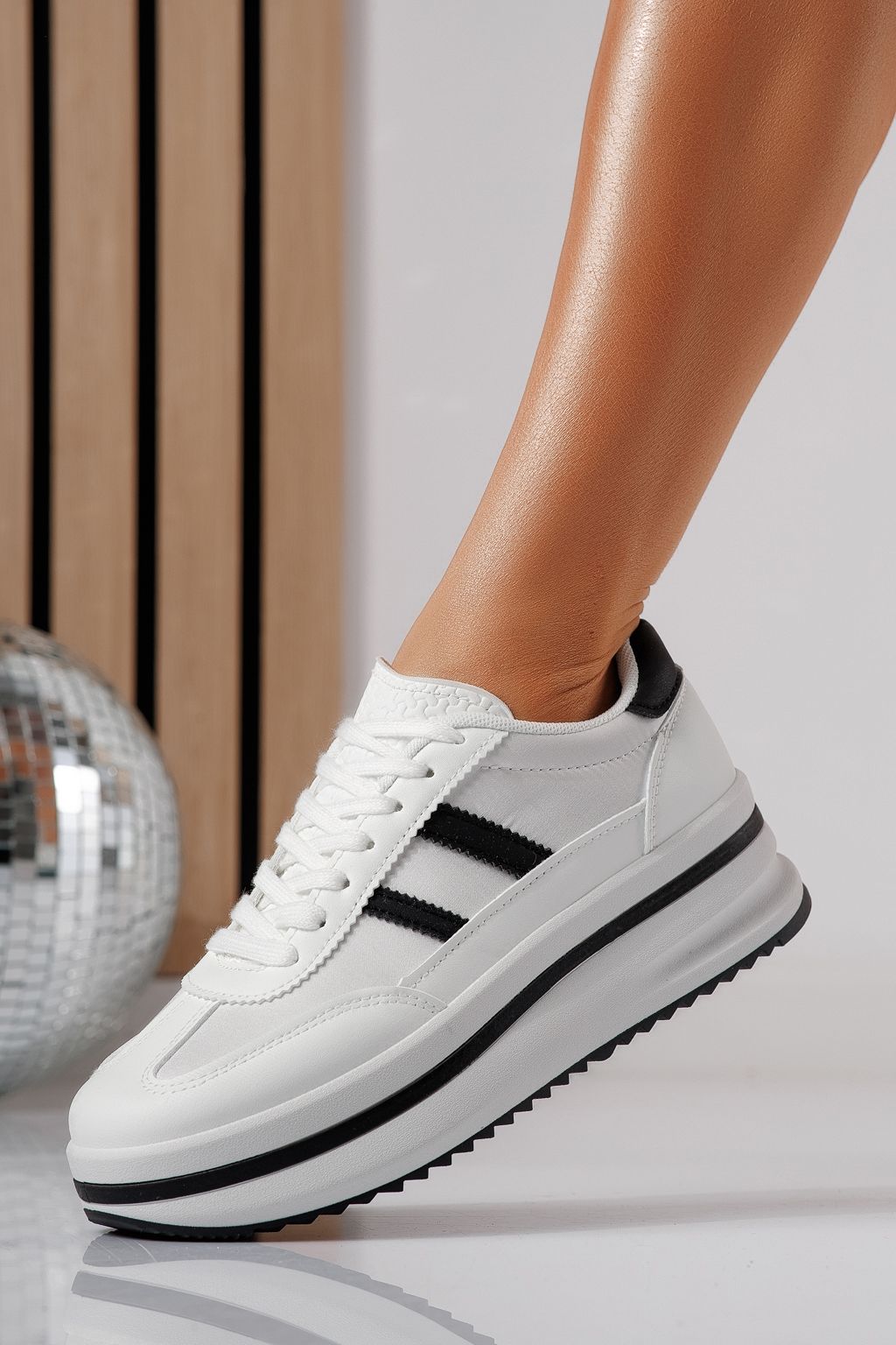 Дамски маратонки бели от еко кожа Diana2 #24476