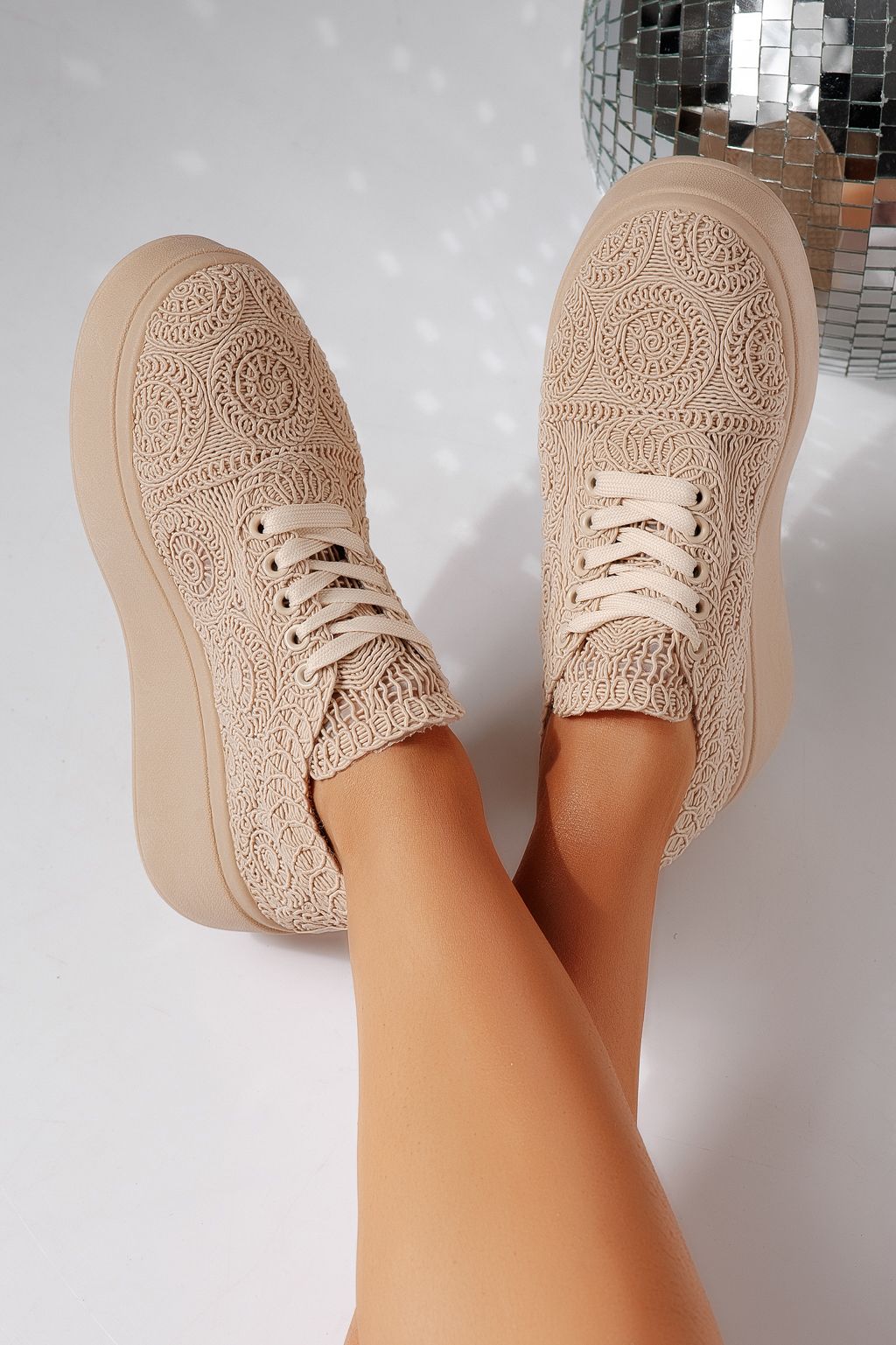 Дамски маратонки бежови от текстилен материал Loretta #24490