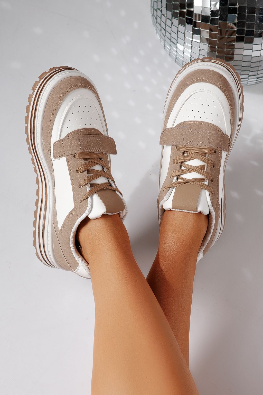 Дамски маратонки бели от еко кожа Tabitha #24456