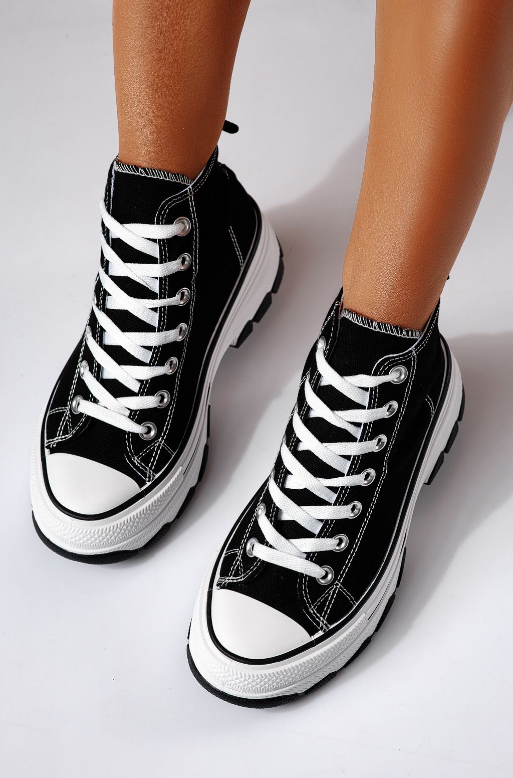 Дамски маратонки черни от текстилен материал Vanda #24489