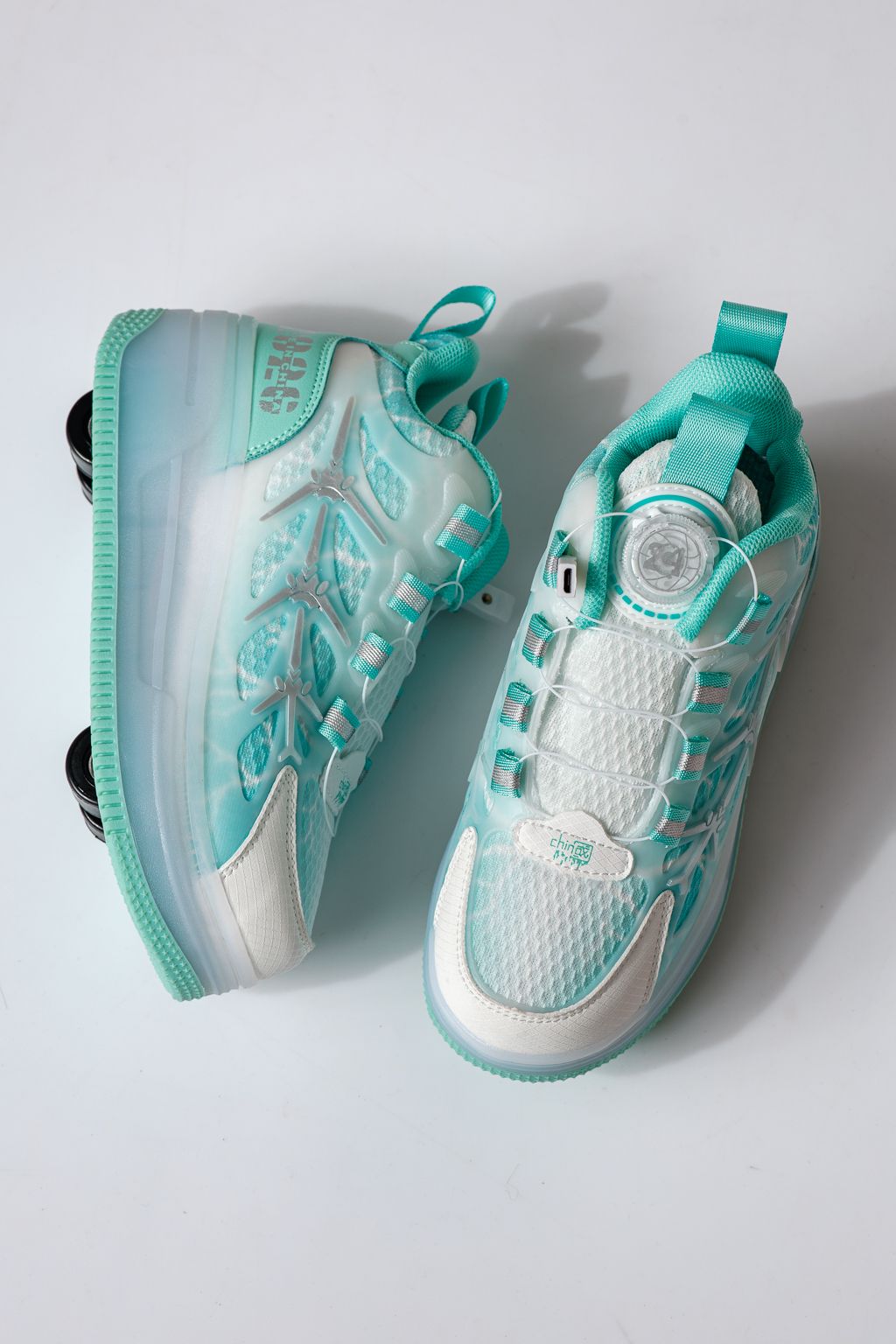 Зелени текстилни ролер маратонки Helys #24393