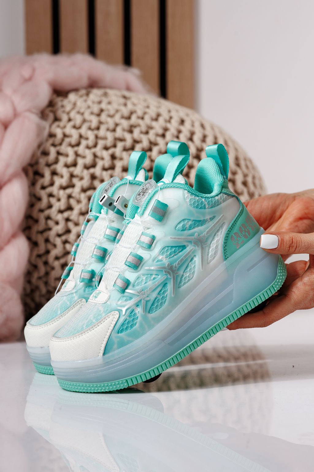 Зелени текстилни ролер маратонки Helys #24393