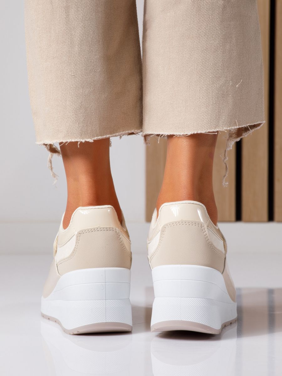 Дамски маратонки с платформа бежови от еко кожа Anais #24536