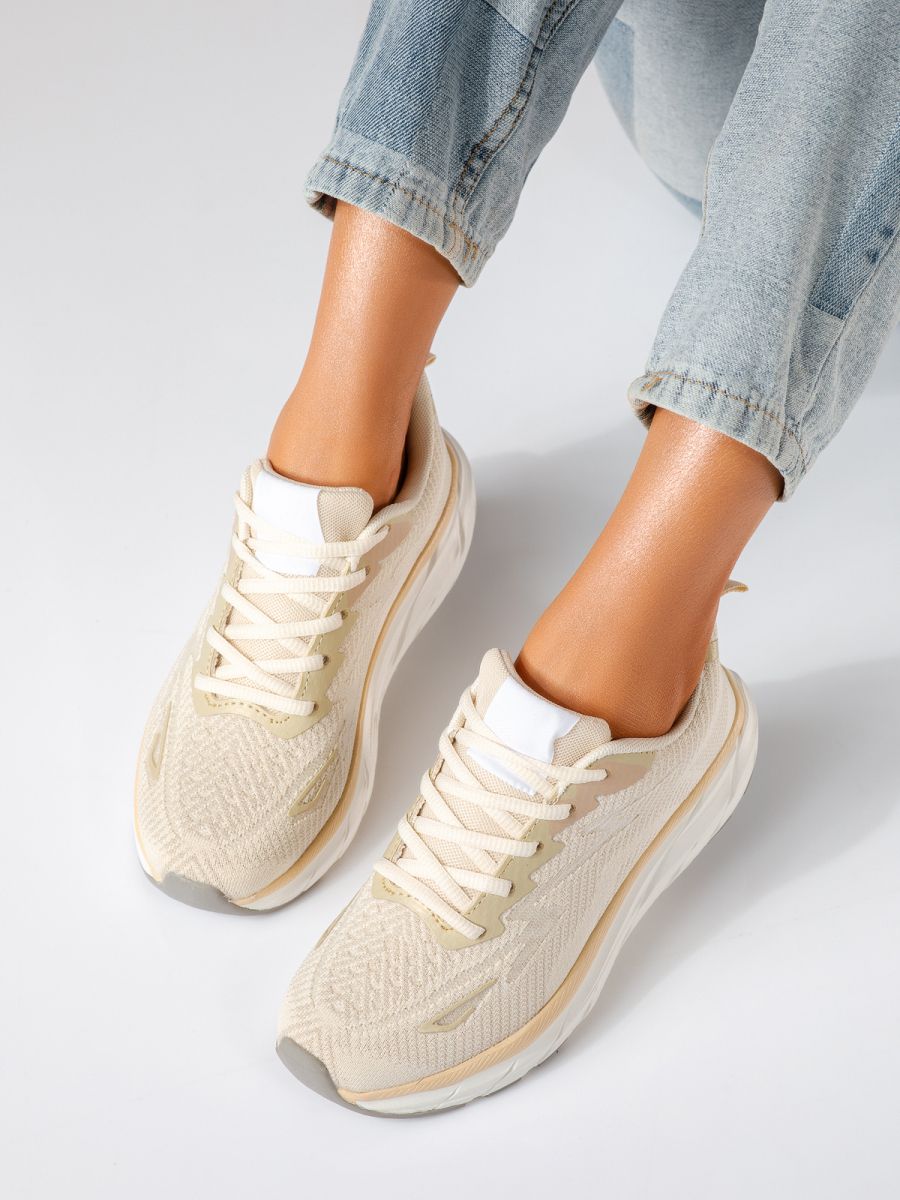 Дамски маратонки бежови от текстилен материал Luisa #24559
