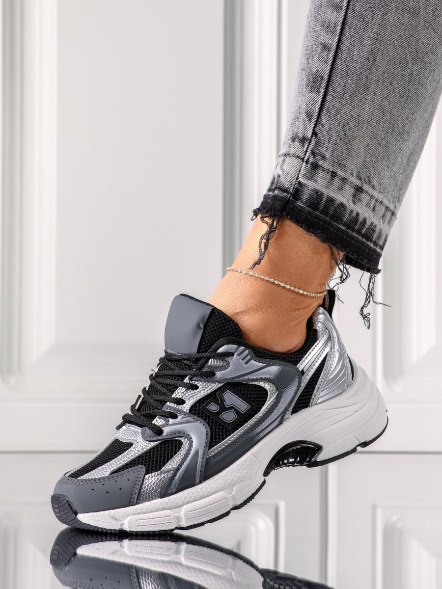 Дамски маратонки черни от текстилен материал Charlotte #24561