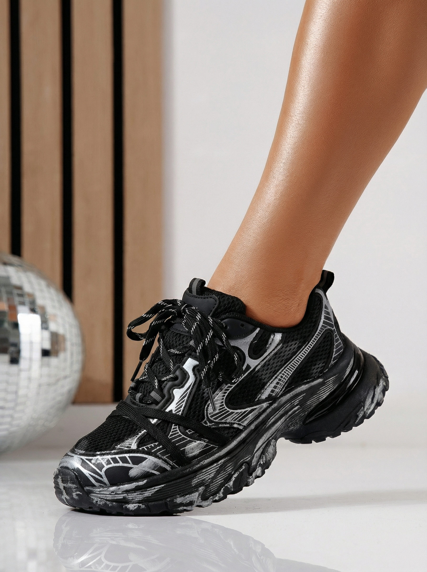 Дамски черни маратонки от екокожа Anne #24527