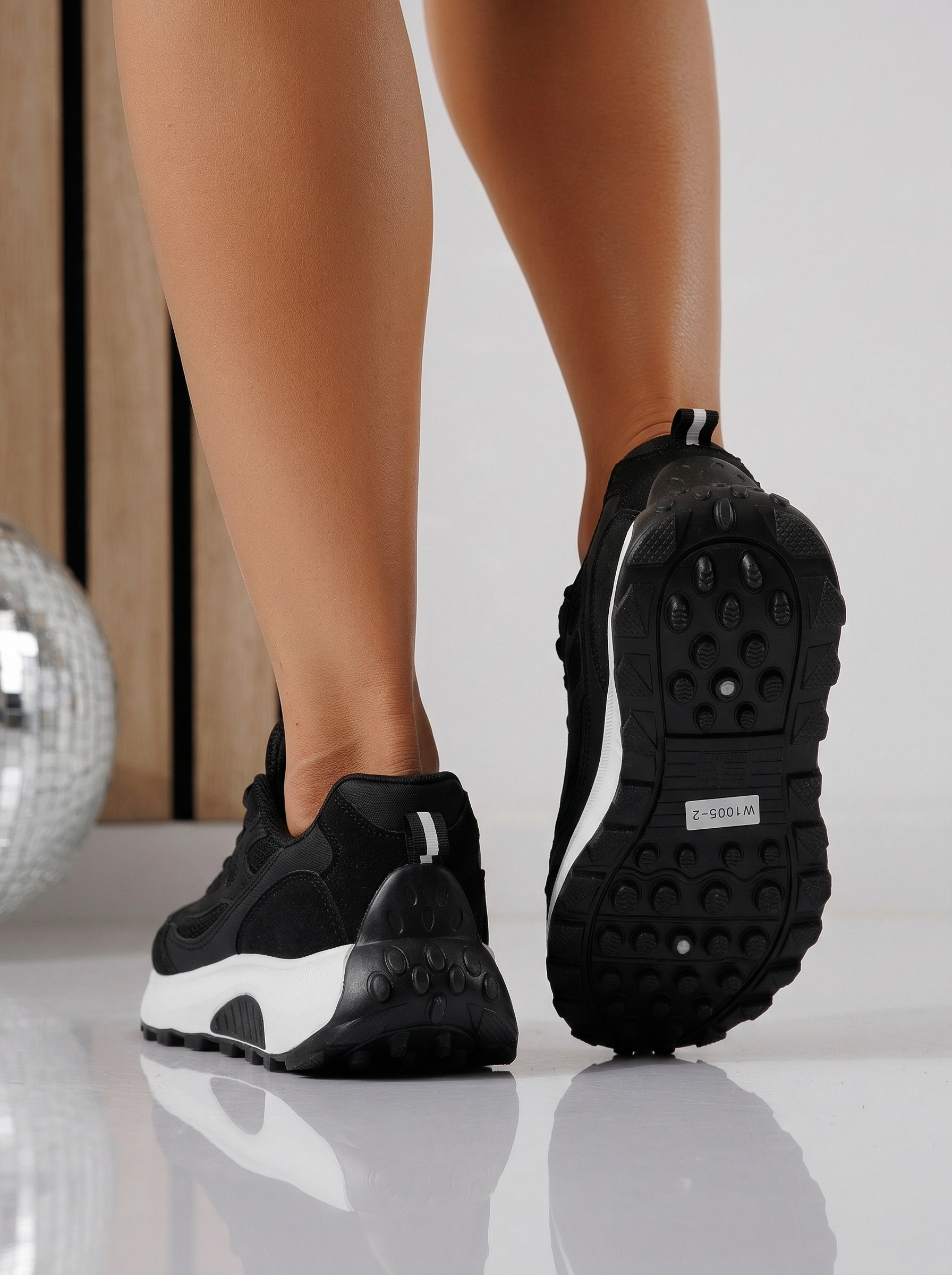 Дамски маратонки черни от текстилен материал Agatha3 #24581